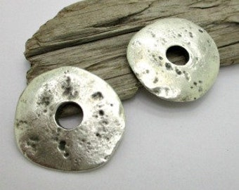 Large, Hammered Silver Pewter Disc Pendant, Mykonos Pewter Pendant, Boho Disc Pendant, 30mm (1)