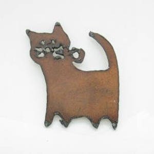 Folk Art Cat pendant, Whimsical Cat, Rusty Iron Cat, Pet Cat Pendant, 64x43mm (1)