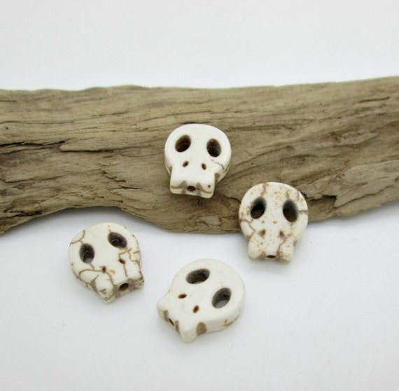 White Stone Day of the Dead Skull Bead, White Magnesite Skull, Halloween Skull 15x13 (6)