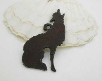 Southwest Coyote Pendant, Rusty Iron Coyote, 64x34 (1)