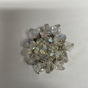 Vintage 1950s Clear Rhinestone Aurora Borealis Rhinestone Round Pin Great Sparkle