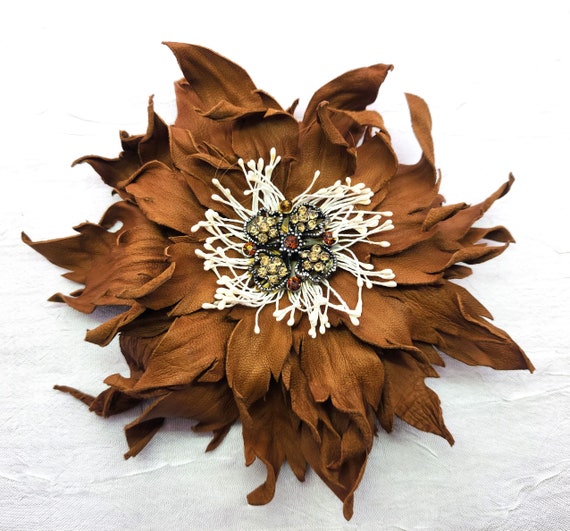 Broche Fleur En Cuir Marron & Bronze - Fait Main - Création Artisanale