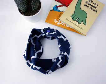 Baby Infinity Scarf Infinity Bib with Snaps Navy Quatrefoil Bib Cotton Jersey Infinity Scarf Scarf Bib Shower Gift Pregnancy Gift Baby Gift