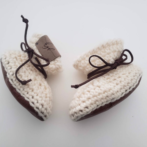 Moccasins Baby Moccasins Toddler Moccasins Crochet Moccasins Baby Booties Baby Moccs Baby Gift Pregnancy Gift