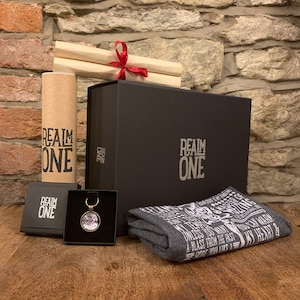 Realm One Personalised Gift Box - World of Warcraft / Medieval Inspired Gift Set - T-shirt, Art Print, Key Ring & Custom Scroll