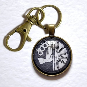World of Warcraft / WoW inspired Keyring - MONK &#39;Symbol Variant&#39; Edition in Luxury Gift Box