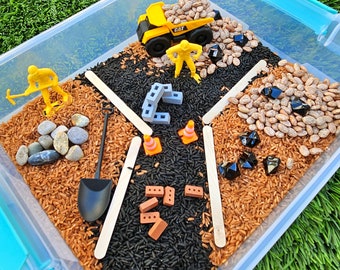 Construction Sensory Bin, Construction Toys, Construction Activity, Sensory Activity, Sensory Bin, Kids Activity, Montessori