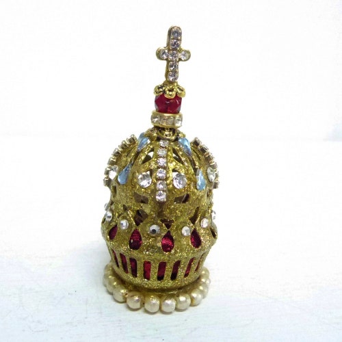 Vintage metal ornated rhinestones tall shops crown Virgin Mary Jesus statues decor