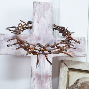 8 cm-Jesus Cristo coroa de espinhos enferrujada estátua de metal verde-azulado crucifixo Cruz decoração