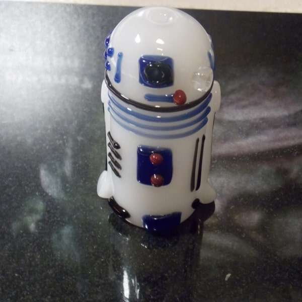 R2D2 White Glass Pipe Art (Glossy)