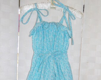 Combinaison florale bleu glace / Pull / Romper