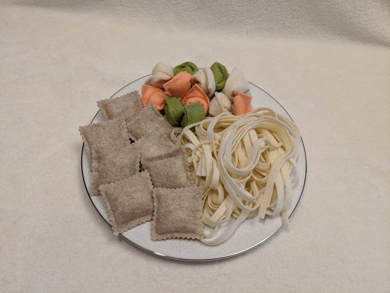 Felt Pasta Set of 8 Felt Food Play Food Noodles Ravioli Etsy