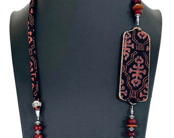 Long Japanese textile pendant necklace embellished with silver thread, complimentary vintage Lucite beads, glass & silver beads