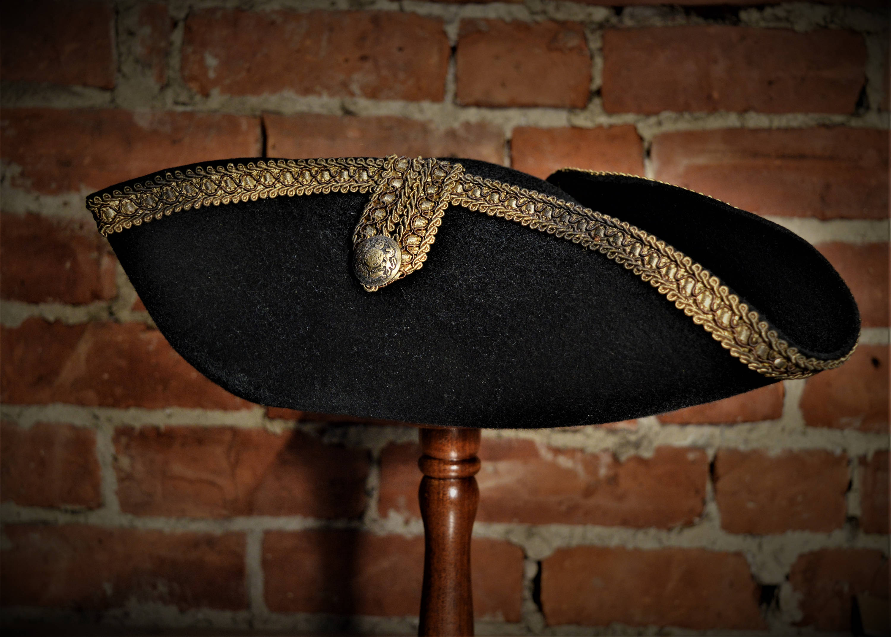 Black Wool Felt Tricorn Hat Distressed Pirate Hat. Etsy UK