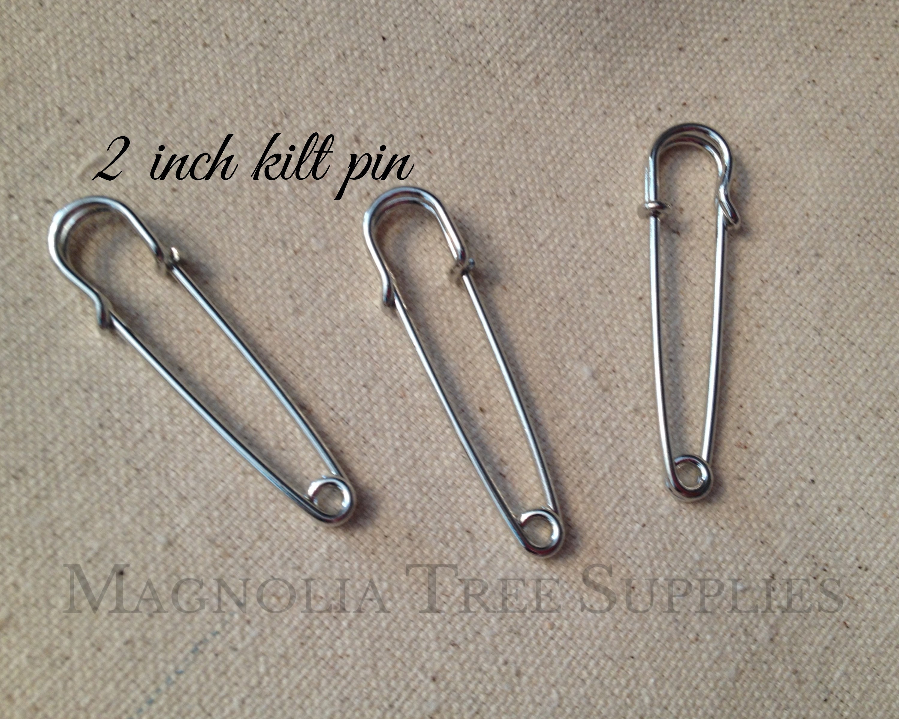HooAMI 2 Inch Safety Pins Heavy Duty Safety Pin Brooch Pins with 5 Holes  for Blankets, Skirts, Kilts, Knitted Fabric, Crafts 30pcs
