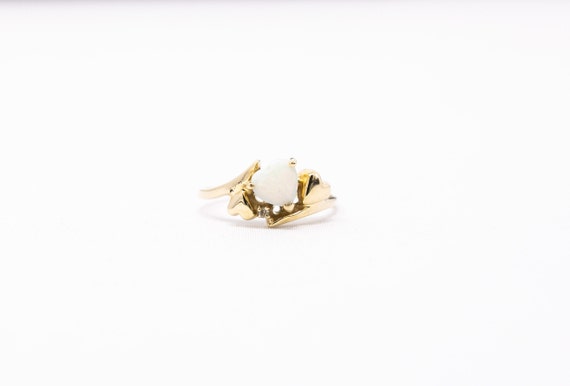 Estate Opal Heart Ring - 14k Yellow Gold Opal Hea… - image 5