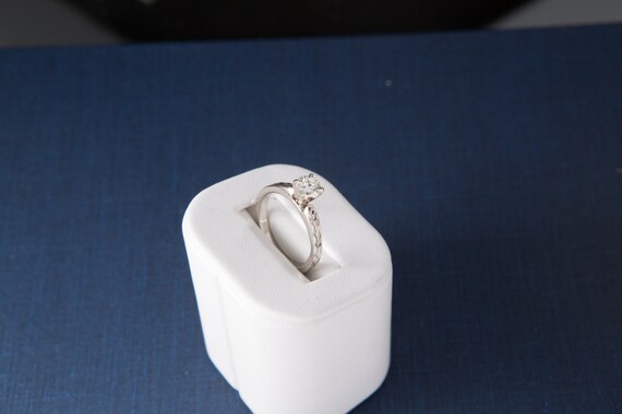 Vintage Diamond Engagement Ring  Estate Genuine R… - image 3