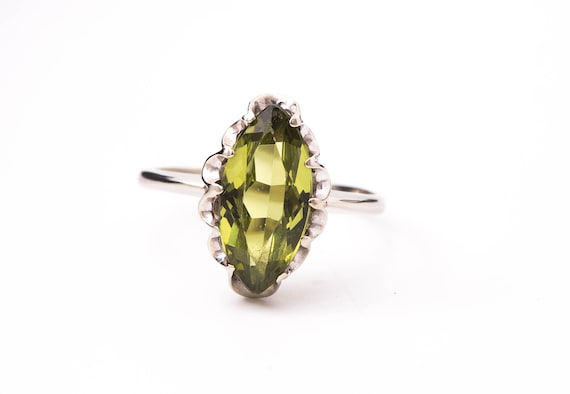 Antique Peridot Ring - Vintage Imitation Peridot … - image 1