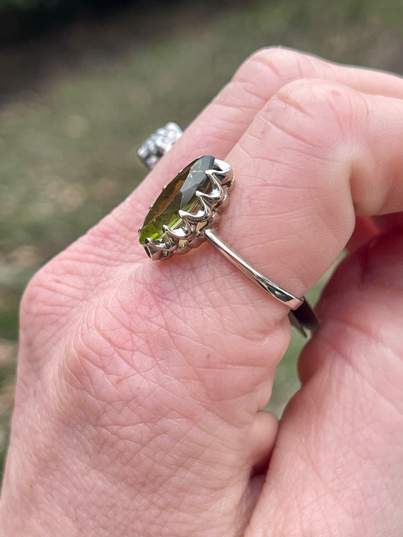 Antique Peridot Ring - Vintage Imitation Peridot … - image 7