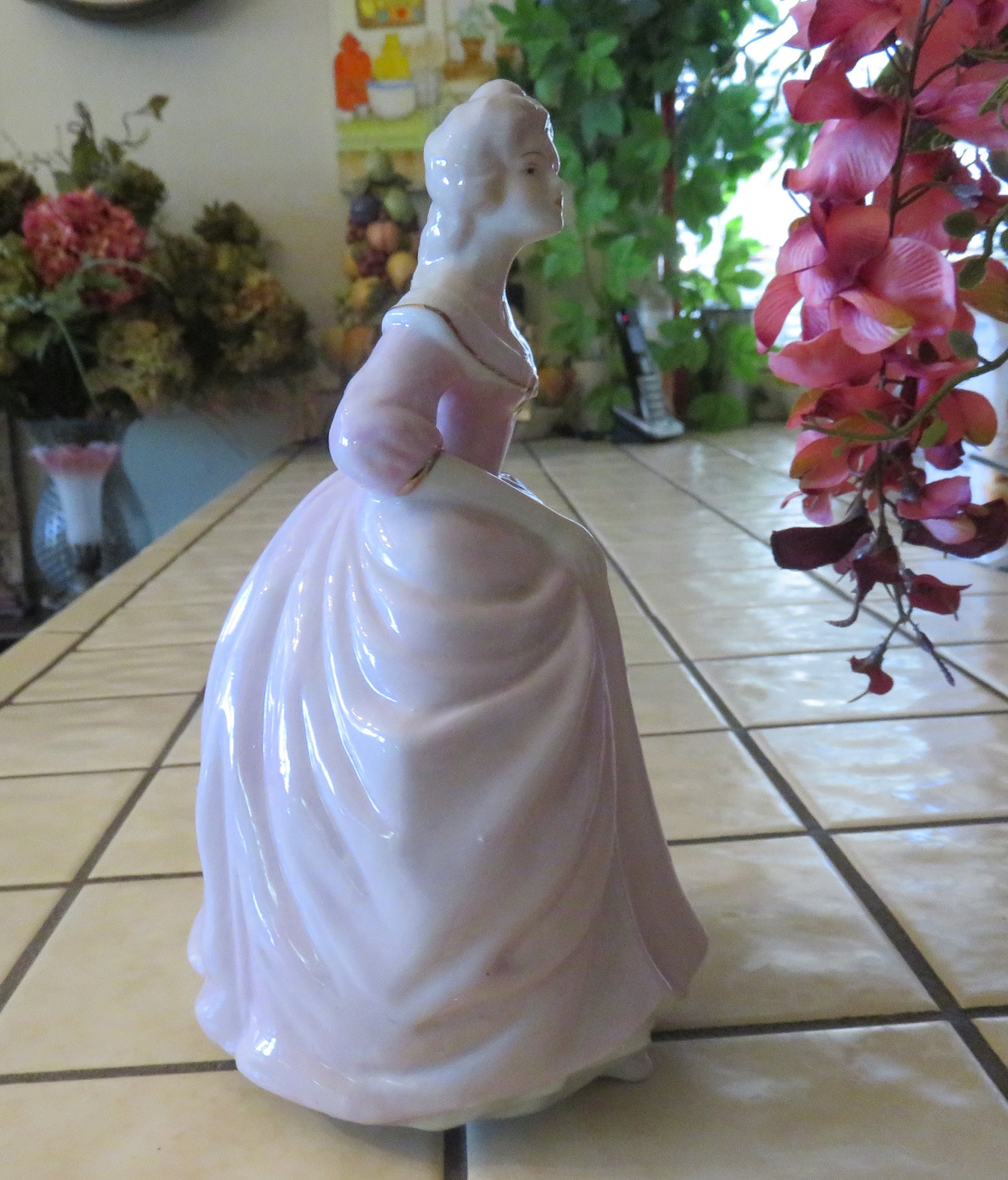 Vintage Ceramic Porcelain Musical Lady Figurine Etsy