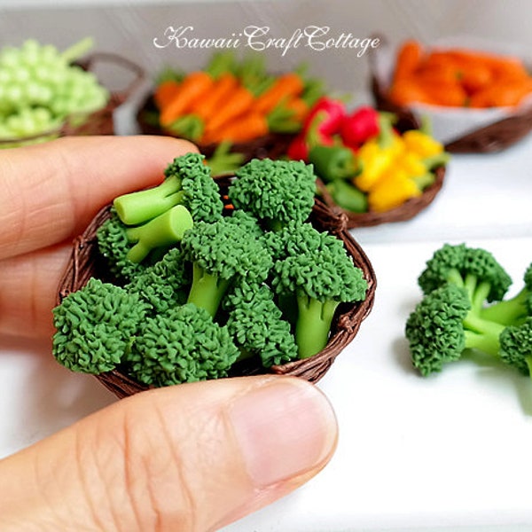 Dollhouse Miniature Vegetable Broccoli Miniature Food Dollhouse Food Dolls Fake Food 1:12 Scale One Inch Scale Dollhouse Kitchen Miniatures