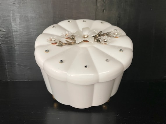 Vintage White Plastic Container by Menda Co. -  P… - image 8