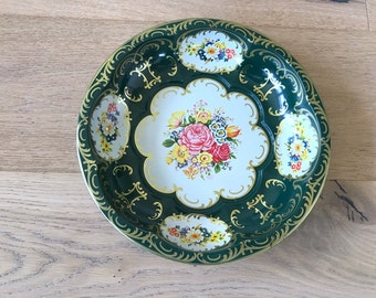 Vintage Floral round Green metal Serving Tray - Designed by Daher