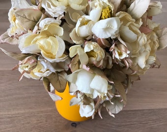 Ivory Cream Roses Bouquet, Silk Flowers