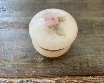 Genuine Alabaster pale pink Trinket Box - Made in Italy - Floral Trinket, Jewelry Box, Jewelry Storage - Vanity Decor