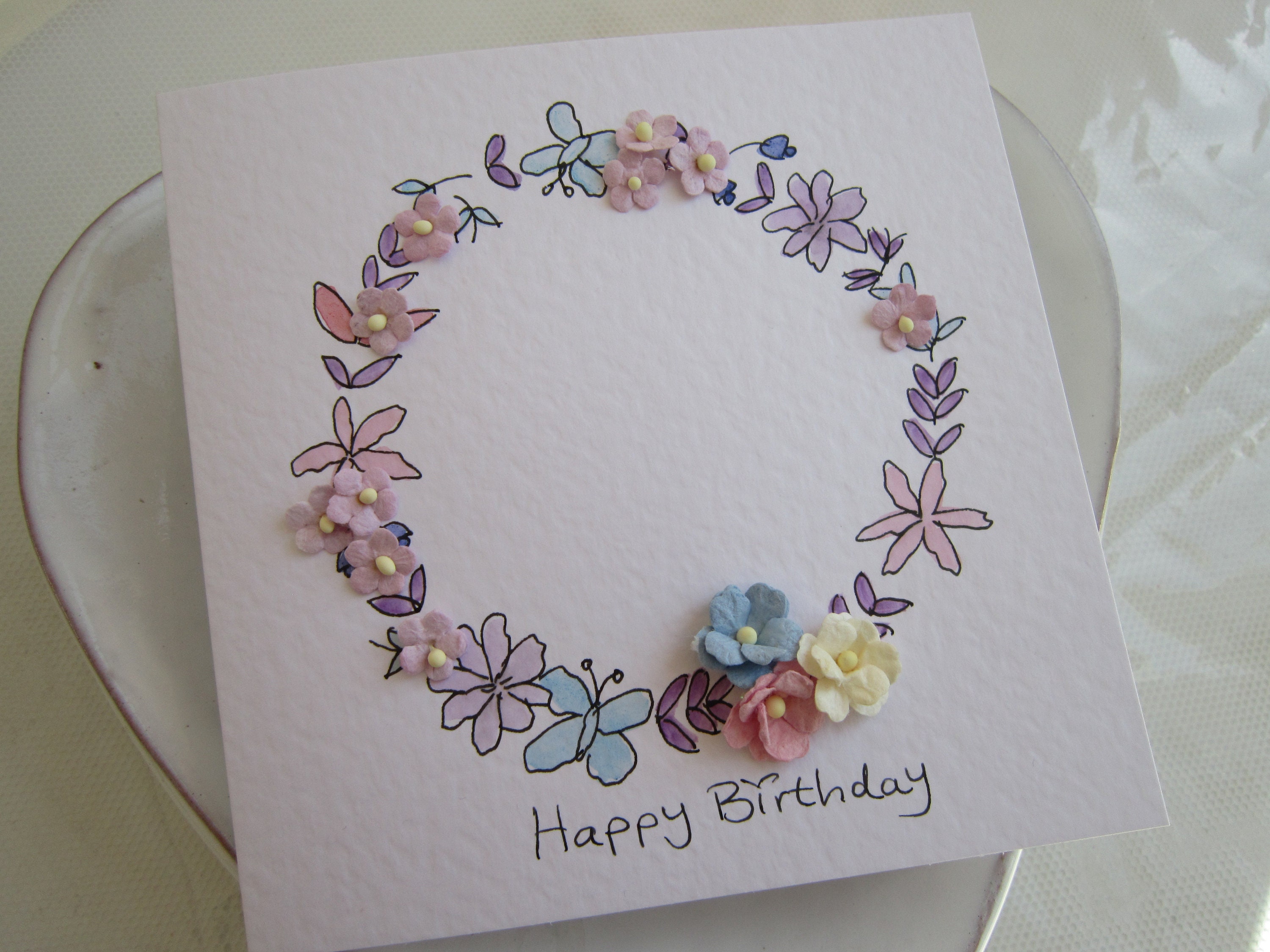 Carte anniversaire femme papillons et fleurs