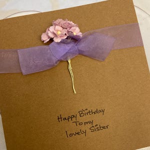Boutons d'or lilas, carte d'anniversaire, fleurs en papier, carte d'anniversaire de soeur, carte d'anniversaire d'ami, carte de femme, carte de maman, carte faite main, cadeau pour elle
