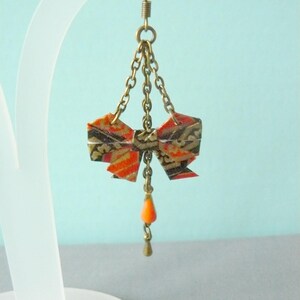 boucles d'oreille origami noeud en papier japonais image 3