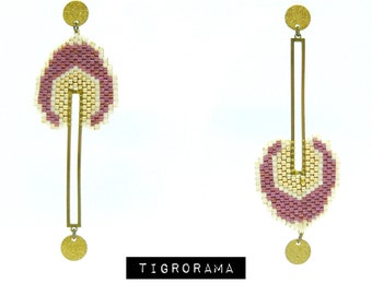 pendientes art deco asimétricos de berenjena y blanco