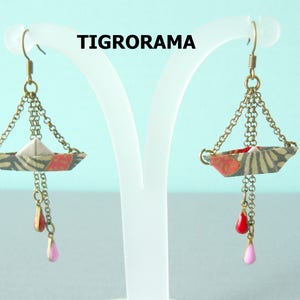 origami earrings small Japanese paper boat image 1