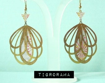 pendientes retro con papel japonés gris, rosa, amarillo y oro