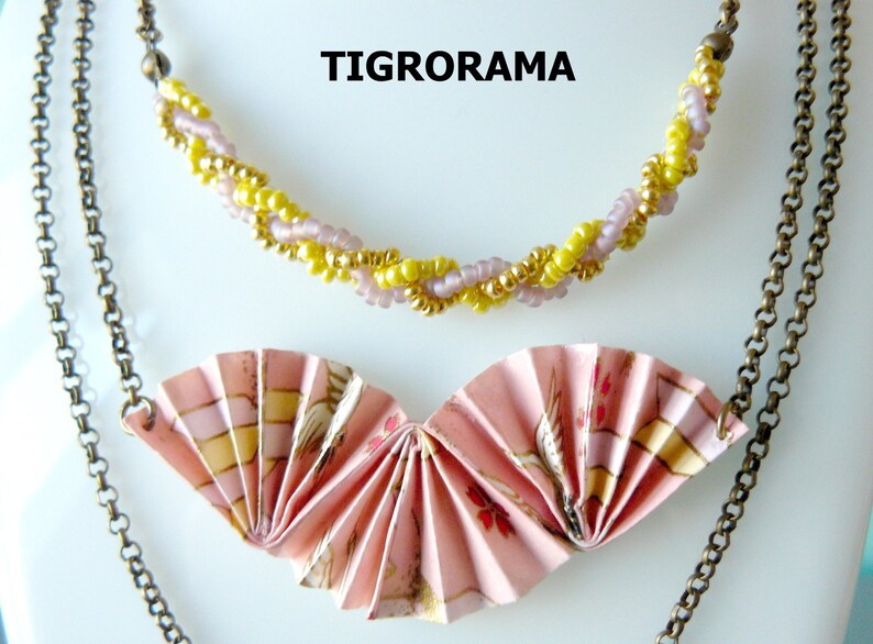 collier multi rang origami eventail rose pâle, perles tressées et pampille image 2