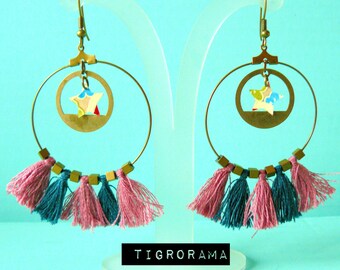 Pendientes aro estrella japonesa y borlas rosas y azules