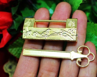 Golden Yellow Chinese Lock - Classical Vintage Metal Jewelry Box Old Plug Key Padlock - 1"(25mm) Internal - v26