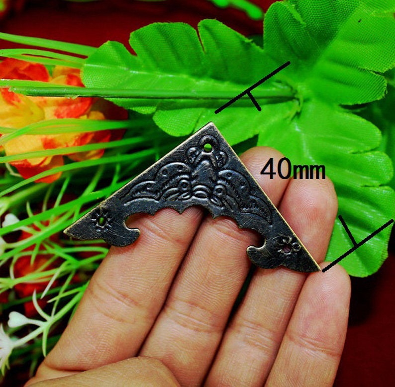 12 Flat Corner Brackets Classic Triangle Protection Sides Etsy