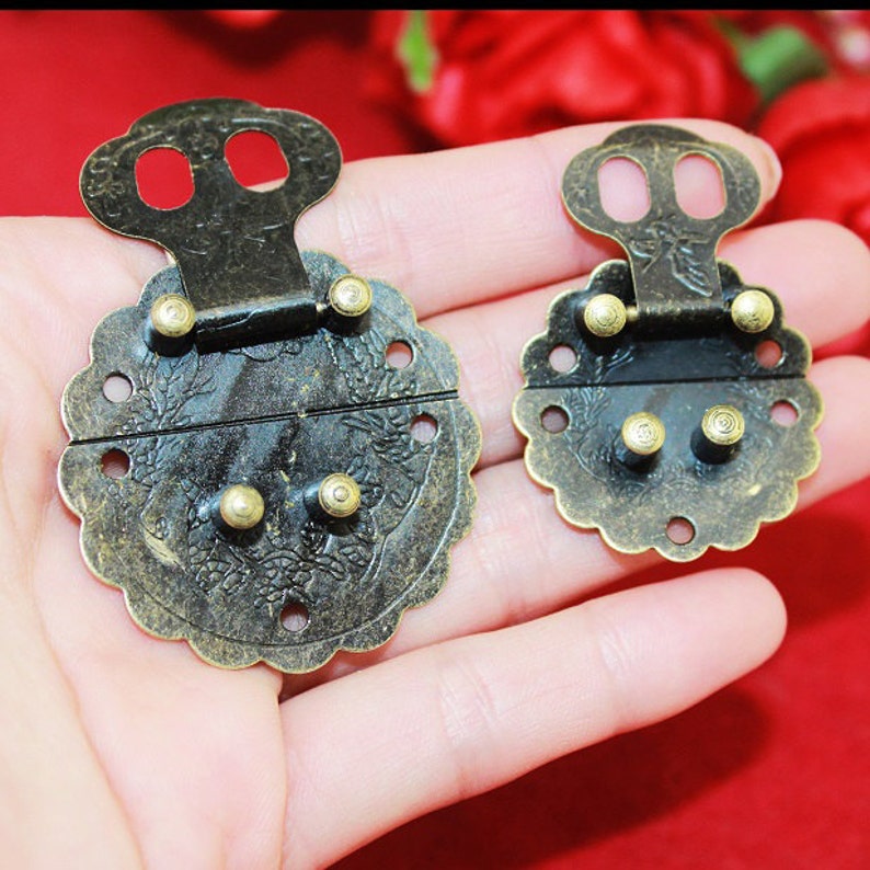 4 Jewelry Box Hasps Bird Pattern Vintage Iron Lock Catch Round Latches Leather Suitcase Buckle Clasp 1.18/1.5730/40mm h29 image 2