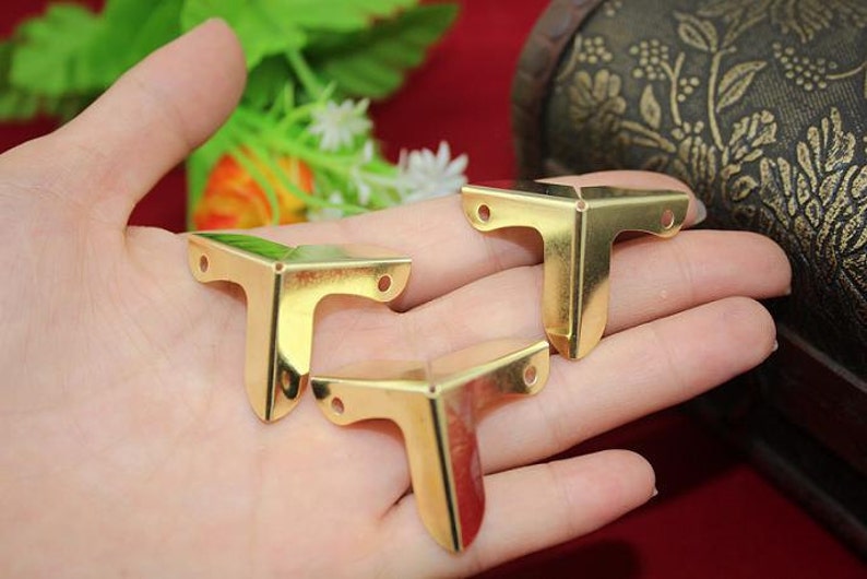 4 or 20 Yellow Corner Caps Vintage Metal 3 Sides Warp Decor Etsy