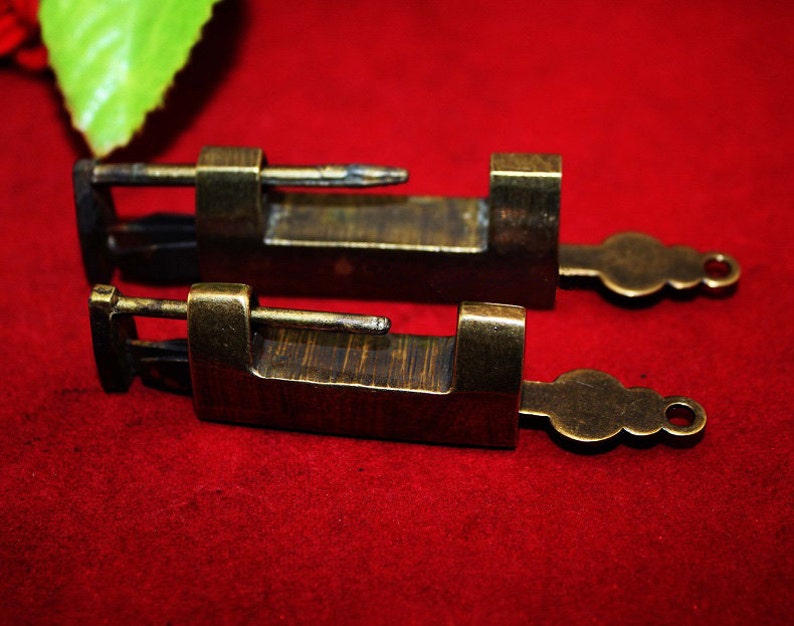 Old Chinese Padlock Vintage Brass Jewelry Box Lock Plug Key Etsy