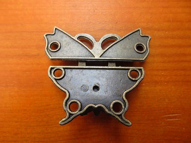 1 or 4 Butterfly Shape Hasp Wooden Box Classical Metal Lock Catch Latches for Gift Box Suitcase Buckle Clasp Hardware 251x46mm h23 image 3