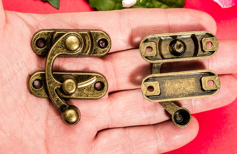 2 or 10PCS Swing Oxhorn Latches Solid Catch Bronze Lock Hasps Wooden Box Buckle Clasp Two Direction 1.5x1.738x44mm h145 画像 4