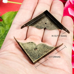 8 or 20 Retro Flower Caps Bronze Protection Iron Corners Covers 3 Sided Chest Décor 1.539mm c129 image 2