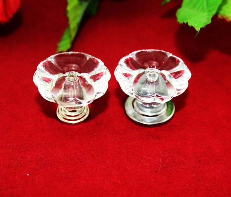 - pk30 30x23mm 4 Pumpkin Head Knobs 1.18x0.9 White Diaphaneity Acrylic Plastics Pull Bureau Single Hole Thick Stand Modern Pulls