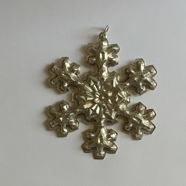 1976 Gorham Sterling Silver Snowflake, Gorham Sterling Silver Snowflake, Vintage 1976 Gorham Sterling Silver Snowflake,1976 Gorham Snowflake