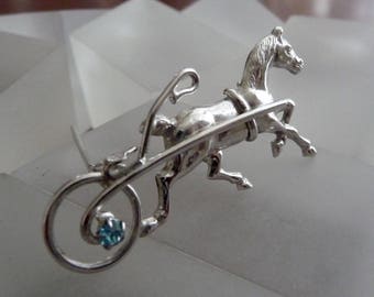 Vintage Sterling Sulky Pin//Carl Art Sterling Sulky Pin with Blue Topaz Stone/Sterling Silver Racing Trotting Horse and Sulky/Race Horse Pin