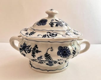 Vintage Blue Danube Covered Soup/Sauce Boat, 4.5 Inch