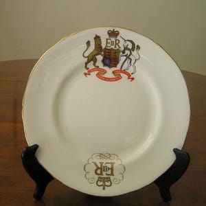 Coronation Plate - Queen Elizabeth II - June 2, 1953